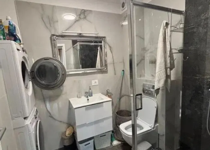 In Centru Apartament